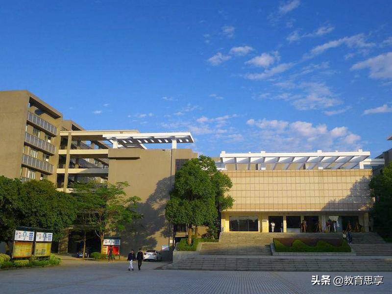 广东省大学的大专排名概览