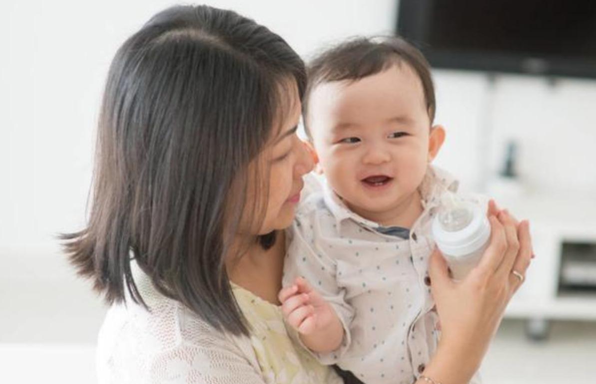 关于7个月宝宝的饮食，营养与辅食的完美结合