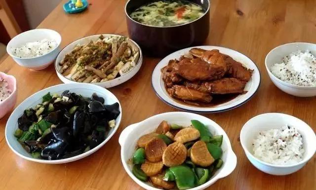 孕妇四个月营养需求与饮食指南